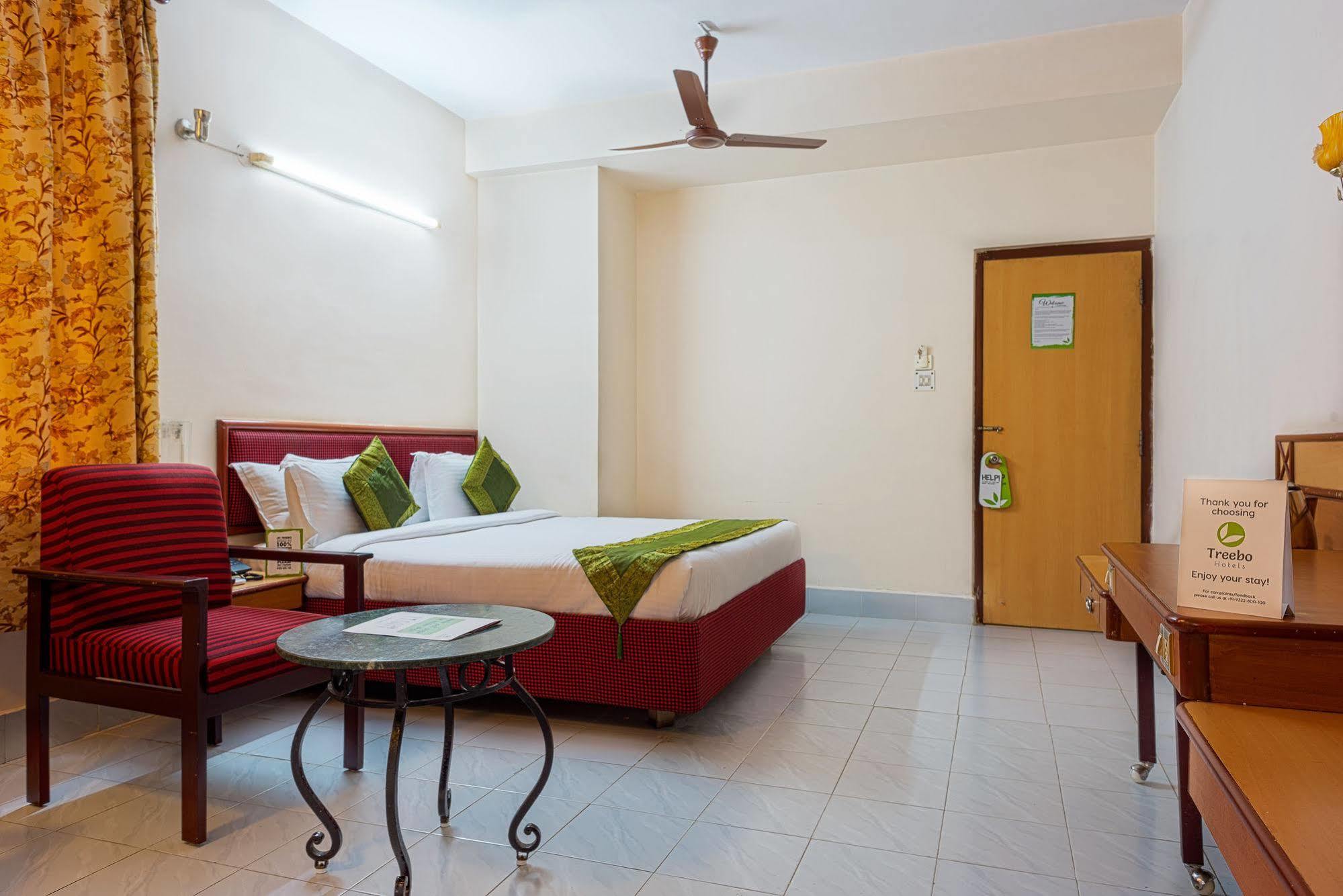 Hotel Saaket Residency Visakhapatnam Exterior foto