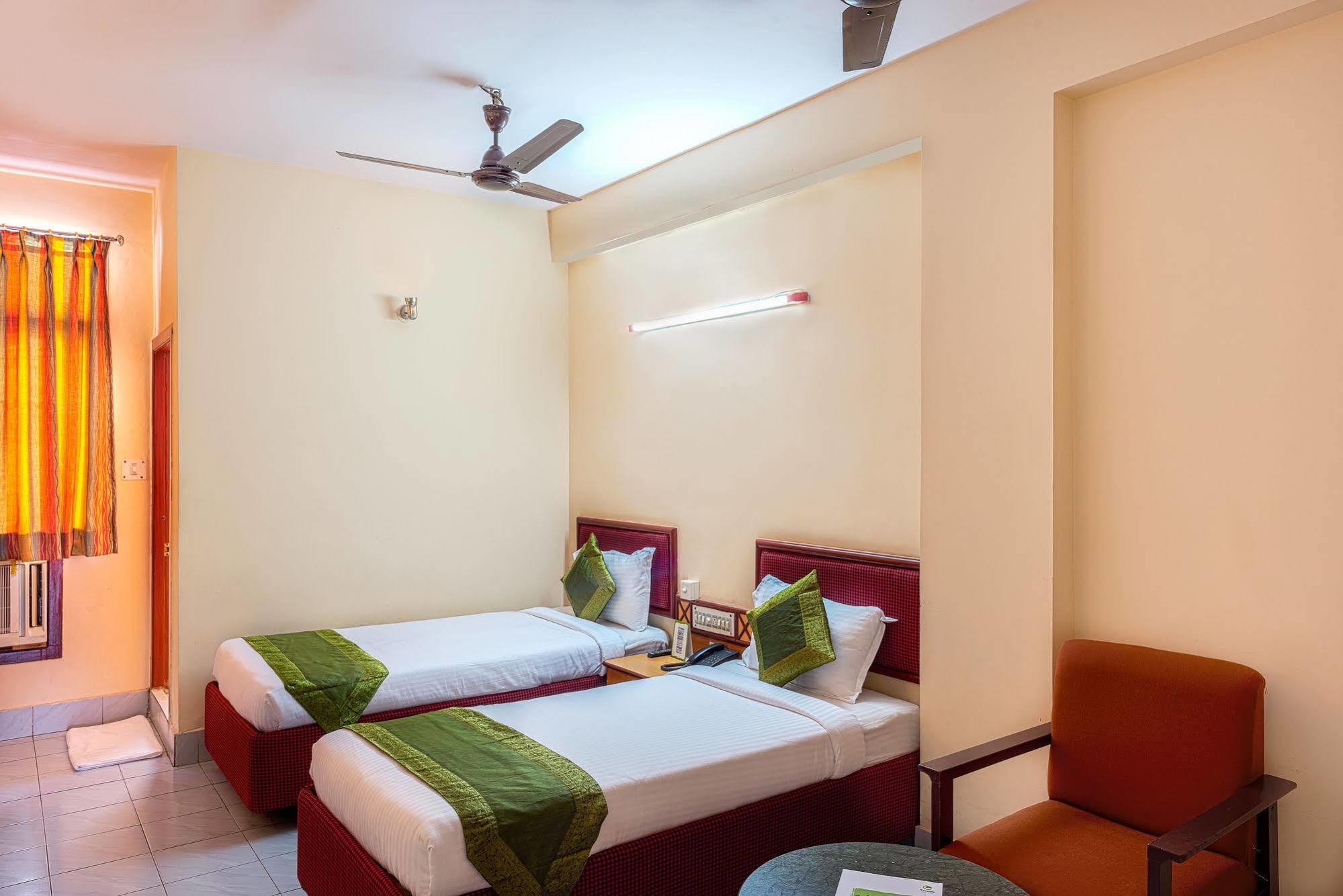 Hotel Saaket Residency Visakhapatnam Exterior foto