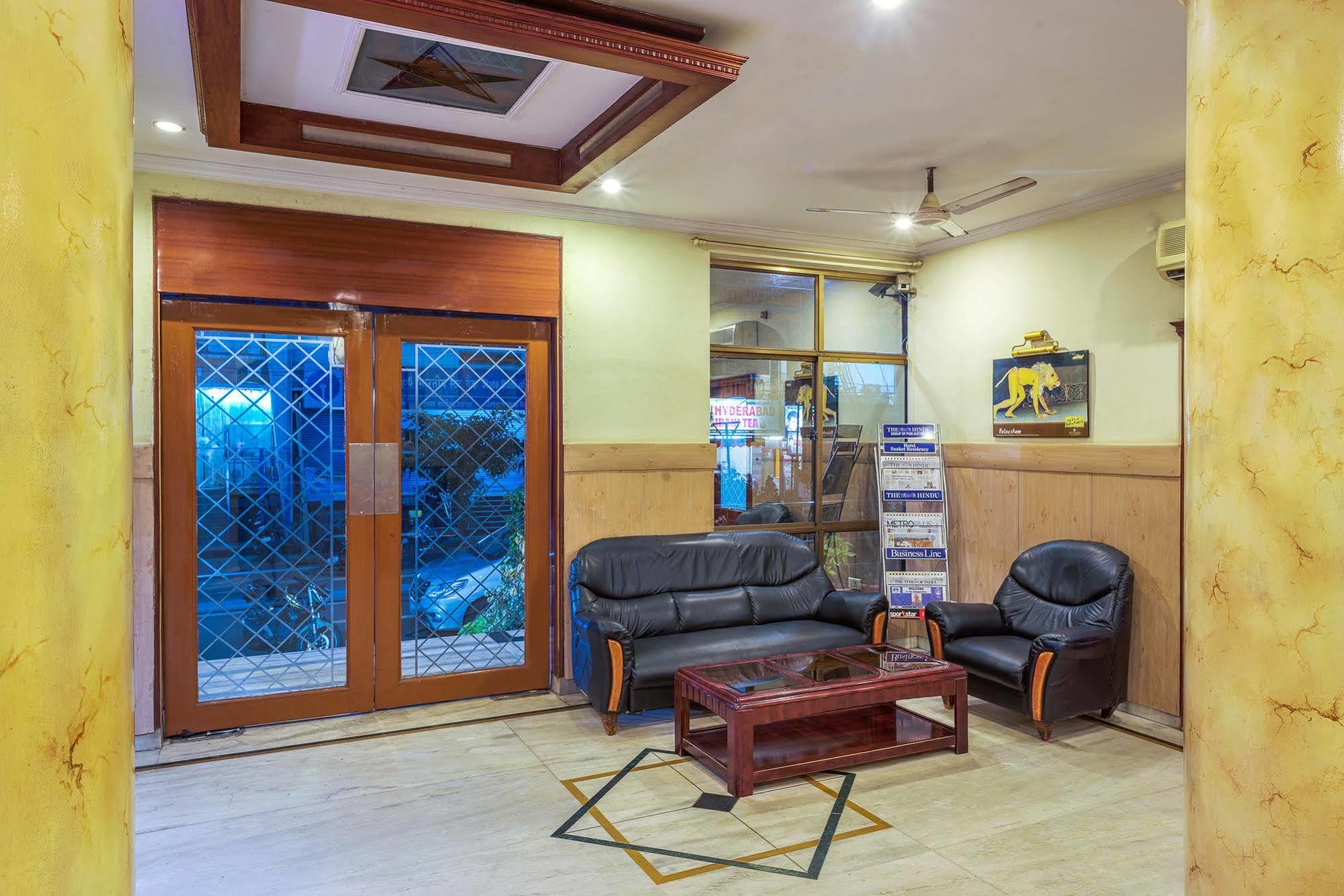 Hotel Saaket Residency Visakhapatnam Exterior foto