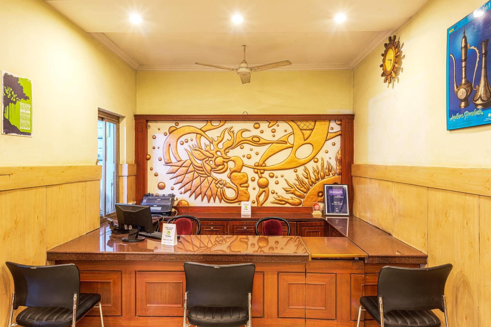 Hotel Saaket Residency Visakhapatnam Exterior foto