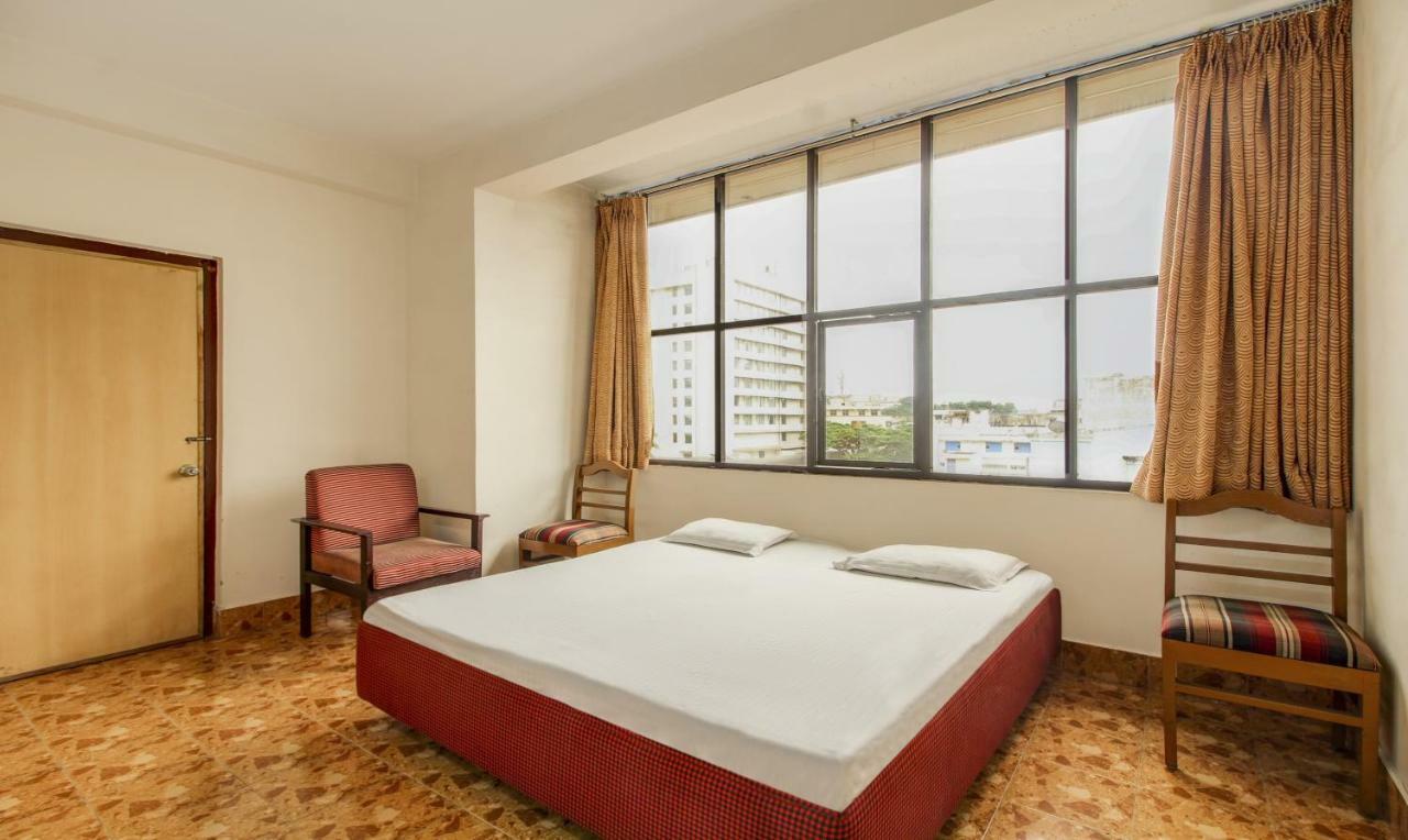 Hotel Saaket Residency Visakhapatnam Exterior foto