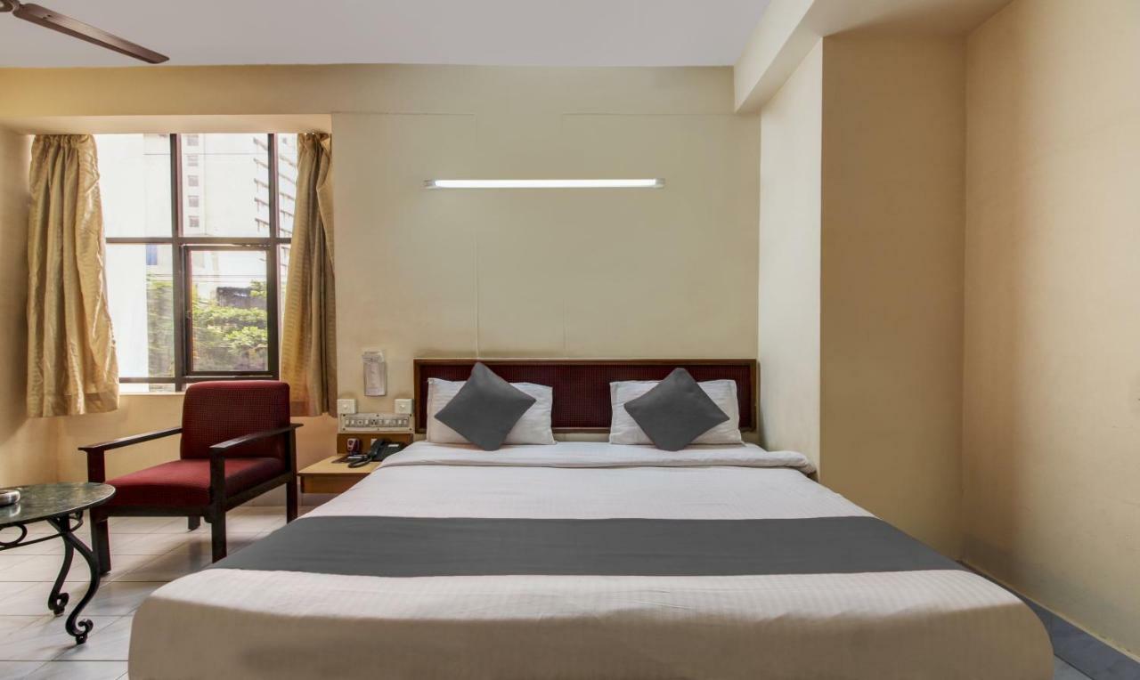 Hotel Saaket Residency Visakhapatnam Exterior foto
